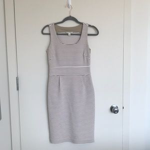 Women’s Banana Republic dress size 2